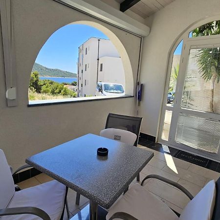 Apartment House Berry Primosten Exterior photo