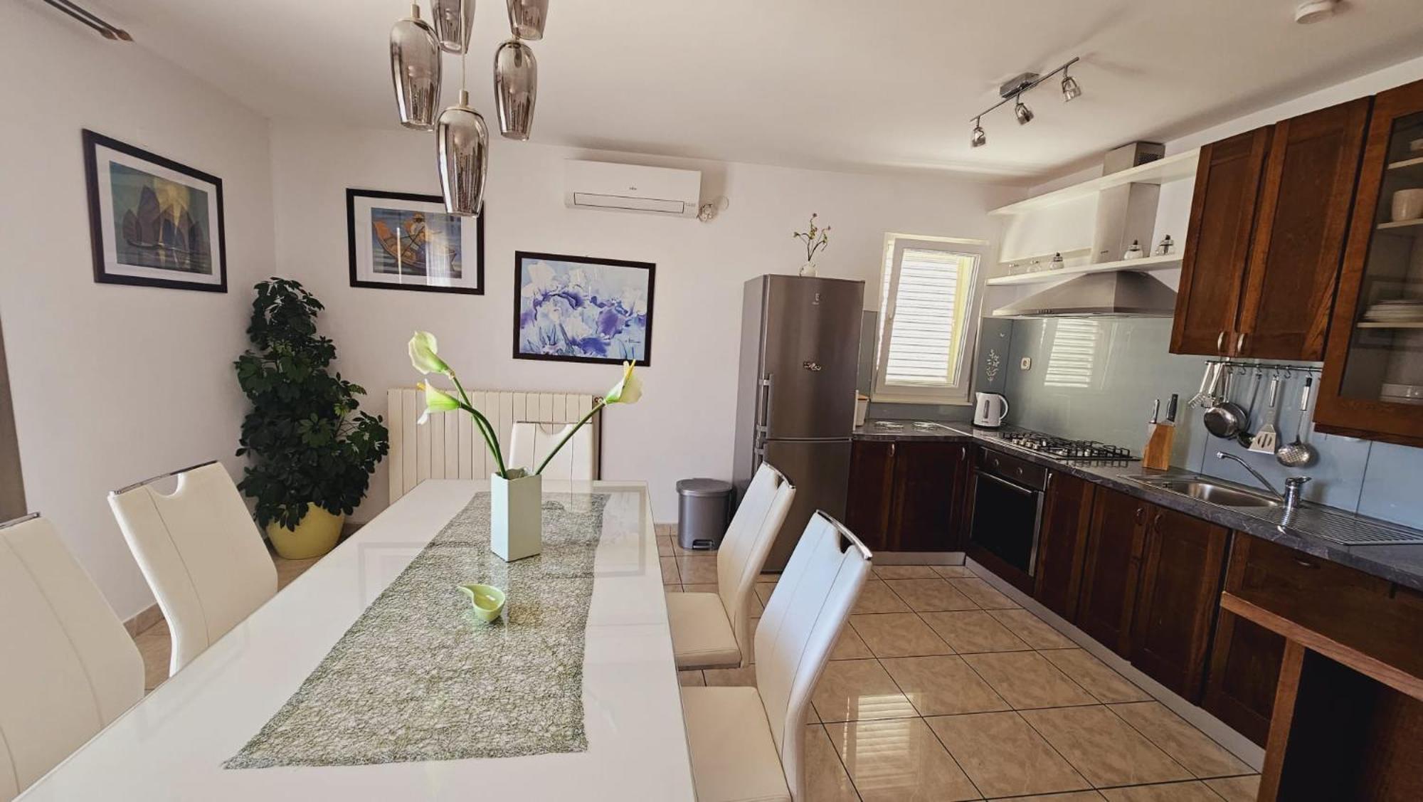 Apartment House Berry Primosten Exterior photo